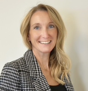 Headshot of Kate Murray